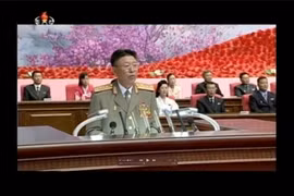 Tổng tham mưu trưởng quân đội Bắc Triều Tiên Ri Yong-Gil đọc diễn văn trong một hội nghị tại Bình Nhưỡng ngày 24/8/2014