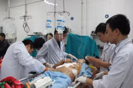 Cấp cứu do đa chấn thương sau tai nạn giao thông rất thường gặp ở các bệnh viện trong các dịp nghỉ dài ngày 