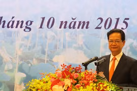 Thủ tướng Nguyễn Tấn Dũng tại hội nghị ngành ngoại giao sáng nay. Ảnh: Việt Anh