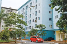 Việc tăng diện tích NƠXH lên 90m2/căn sẽ khiến người nghèo đô thị mất cơ hội mua nhà. Trong ảnh: Nhà ở xã hội Việt Hưng - Long Biên, Hà Nội. Ảnh: Như Ý.