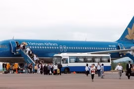 Máy bay của Vietnam Airlines hạ cánh an toàn. ảnh minh họa 