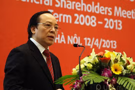 Ông Đỗ Minh Phú phát biểu tại một đại hội cổ đông của TPBank sau khi tái cơ cấu thành công. Ảnh: TPB.