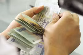 Mức thưởng Tết 2015 dành cho người lao động trung bình là 5 triệu đồng/người, tăng 15% so với năm ngoái. 