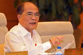 Chủ tịch Quốc hội Nguyễn Sinh Hùng không cho rằng số dư hơn 14.000 tỷ này là do tiết kiệm mà có - Ảnh: Lê Kiên