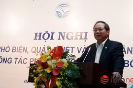 Thứ trưởng Trương Minh Tuấn phát biểu khai mạc buổi tập huấn.