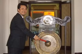 Ông Lê Văn Hướng