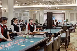 CTCP Quốc tế Hoàng Gia là chủ sở hữu khách sạn Royal Hạ Long, đồng thời là đơn vị vận hành casino duy nhất tại Quảng Ninh (Nguồn: RIC)