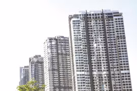 Ngân hàng đứng ngoài cơn sốt đất
