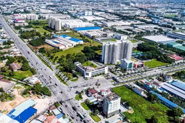 Sốt đất từ Bắc chí Nam: Quỹ đất sạch lớn biến thành "mỏ vàng" của nhiều doanh nghiệp