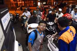 Lần tăng giá xăng lần này được đánh giá là không đáng kể nhờ xả quỹ bình ổn 