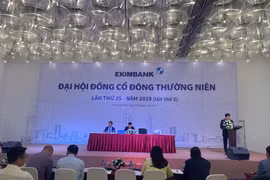 SMBC không đồng ý bởi 2 lẽ: (1) Không tín nhiệm Chủ tọa đoàn; (2) Không tin Ban kiểm phiếu.