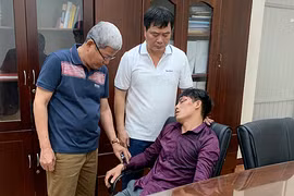 Sếp hình sự cải trang quật ngã nghi can cướp trạm thu phí Long Thành