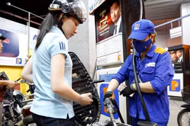 Giá xăng RON92 tăng 492đ/lít - Ảnh: Bộ Công thương