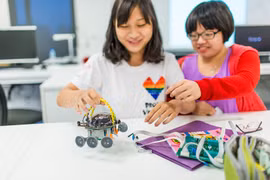Sinh viên nữ theo học ngành công nghệ tại RMIT Việt Nam. Ảnh: Thanh Vân.