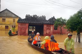Khu vực Phố Cổ Hội An ngập sâu trong nước. Ảnh minh hoạ: Con đường di sản.