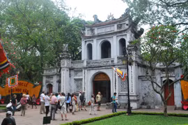 Khu di tích Văn Miếu - Quốc Tử Giám.