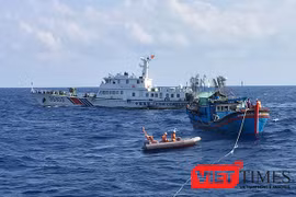 trong 6 tháng đầu năm, lực lượng này đã phát hiện 225 lượt tàu đánh cá Trung Quốc xâm phạm lãnh hải, tiến sâu vào khu vực Đông - Bắc Đà Nẵng chỉ từ 40-45 hải lý.