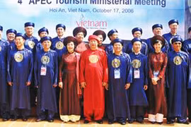 Tỉnh Quảng Nam sẽ là địa phương đăng cai “Hội nghị Bộ trưởng Tài chính APEC" và Chương trình tham quan dành cho phu nhân/phu quân của người đứng đầu 21 nền kinh tế APEC, cùng các đại biểu tham dự Tuần lễ cấp cao APEC 2017