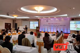 Sáng 1/12, tại Đà Nẵng, Bộ TT-TT đã tổ chức Hội nghị "Tập huấn Kỹ năng làm báo cho các sự kiện lớn-APEC" với sự tham dự của đại diện Vụ Thông tin báo chí, Bộ Ngoại giao