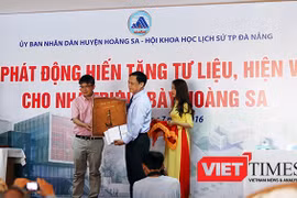 Chiều ngày 3/7, tại Bảo tàng Đà Nẵng, UBND huyện Hoàng Sa (TP Đà Nẵng) tổ chức Lễ phát động hiến tặng tư liệu, hiện vật cho Nhà trưng bày Hoàng Sa