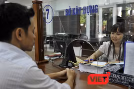 Khảo sát năm 2015 có 98,76% người hài lòng và rất hài lòng với dịch vụ hành chính công tại Đà Nẵng, và đến 96% đánh giá tốt và rất tốt cho công chức tiếp nhận và trả kết quả.