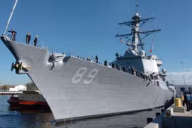 Chiến hạm tên lửa dẫn đường USS Mustin của Hải quân Mỹ