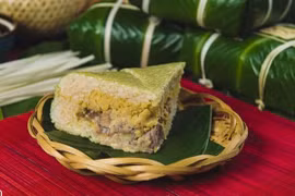 Bánh chưng cổ truyền ngày Tết (Ảnh minh hoạ) 
