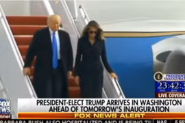 Ông Donald Trump và gia đình đã đến Washington bằng máy bay của quân đội