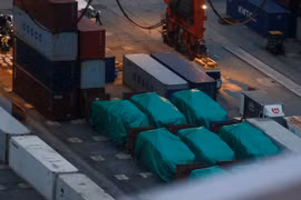 Singapore:Hong Kong không có quyền bắt giữ xe bọc thép