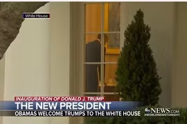 Hình ảnh ông Trump gửi thư riêng cho tân lãnh đạo Donald Trump.
