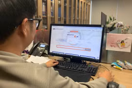 Nhiều bạn trẻ quyết định xây dựng website để giới thiệu dịch vụ thay vì sử dụng chat hoặc fanpage.