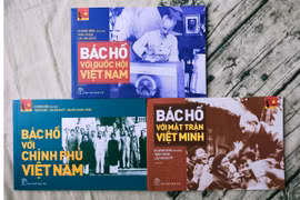 Bộ 3 cuốn sách được NXB Trẻ phát hành trong ngày sinh của Chủ tịch Hồ Chí Minh (Ảnh: HB) 