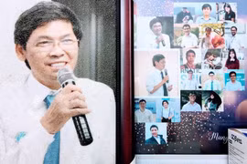 Ths. Phan Kim Ngọc – người sáng lập Viện Tế bào gốc (trực thuộc Đại học KHTN - ĐHQG TP.HCM) say sưa với công nghệ tế bào gốc (Ảnh: Hoà Bình)