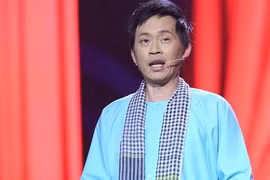 Nghệ sĩ Hoài Linh vừa lên tiếng về số tiền hơn 14 tỉ đồng ủng hộ từ thiện chưa chuyển đi - Ảnh: Gia Tiến