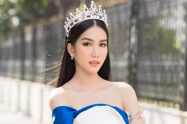Á hậu Phương Anh