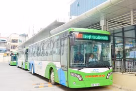 Tuyến buýt nhanh BRT 01 (Kim Mã-Yên Nghĩa) sẽ áp dụng vé điện tử từ 10/10 tới 
