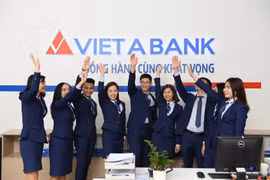 Cổ đông lớn muốn thoái bớt vốn tại VietABank. 