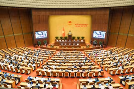 Quốc hội chốt mục tiêu tăng trưởng GDP 2026 từ 10% trở lên