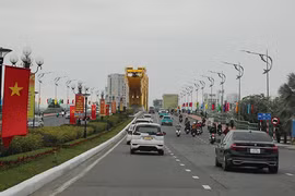Cầu Rồng (Đà Nẵng) trong những ngày Tết Nguyên đán Ất Tỵ 2025.