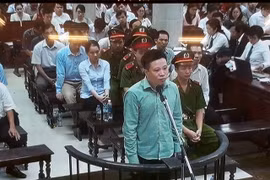 Hà Văn Thắm trong phiên xử sáng 31/08. (Ảnh: K.T)