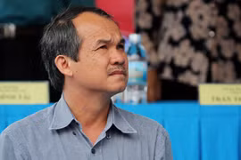 hai mã cổ phiếu của “bầu” Đức, là HAG và HNG, sẽ bị đưa vào diện cảnh báo kể từ ngày 12/05/2017. (Ảnh: Internet)