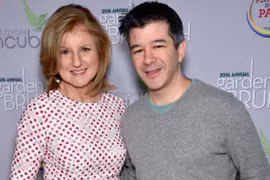 Arianna Huffington và cựu CEO Travis Kalanick của Uber. Gần đây, Uber đã từ bỏ nền văn hóa "luôn luôn làm việc"