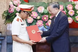 Ông Hồ Đức Anh giữ chức Phó viện trưởng VKSND Tối cao