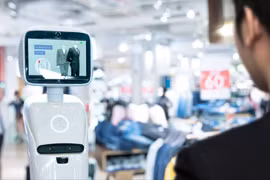 Chỉ 27% tổ chức ở Việt Nam đã chuẩn bị đầy đủ để triển khai và tận dụng AI, trong đó 84% nghiêm túc thừa nhận quan ngại về tác động của AI đối với hoạt động kinh doanh nếu họ vẫn bị động trong 12 tháng tới.