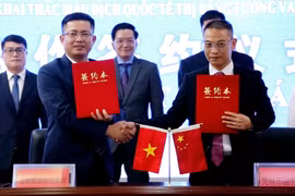 Viettel Post ký kết với thành phố Bằng Tường (Trung Quốc) để hợp tác thành lập Văn phòng đại diện và xây dựng trung tâm giao dịch nông sản Trung Quốc - ASEAN/