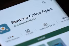 ứng dụng xóa app Trung Quốc (ảnh CNN)