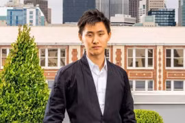 Alexandr Wang được thừa hưởng năng khiếu khoa học từ bố mẹ là hai nhà vật lý người Mỹ gốc Á (ảnh FBNV)