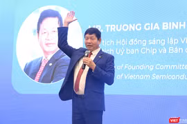 Chủ tịch FPT Trương Gia Bình: Việt Nam có cái "hungry" trong cuộc đua chip bán dẫn