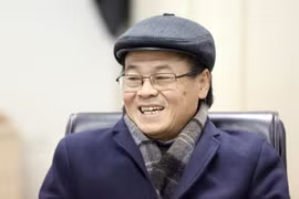 Nhà báo