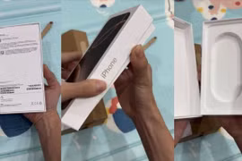 Anh Tùng chia sẻ hình ảnh bóc hộp chiếc iPhone 16 Pro Max nhưng không có điện thoại bên trong.